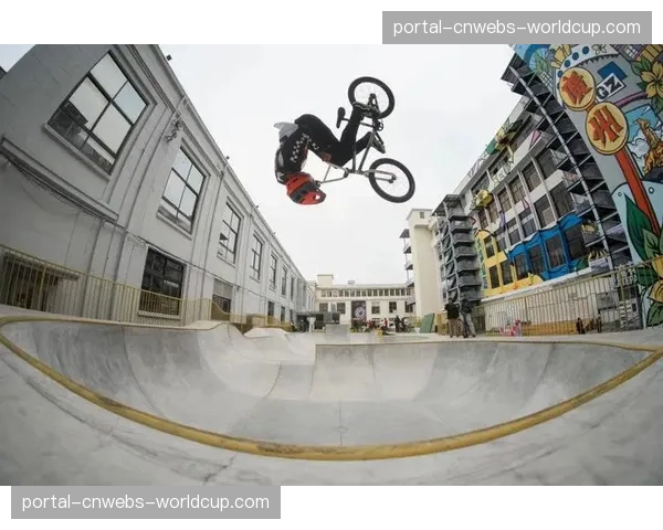 BMX主题摄影展在纽约开幕，展现街头运动的艺术一面